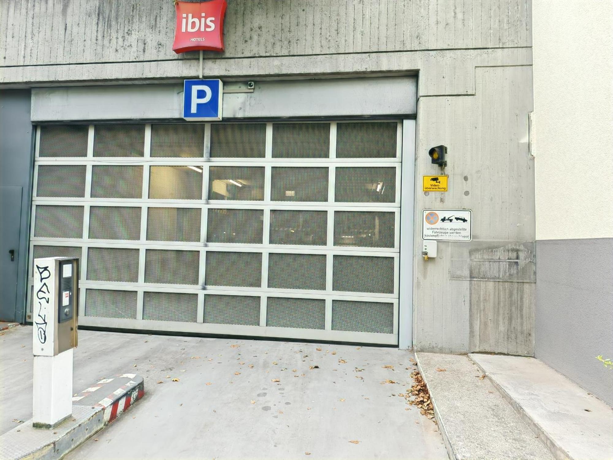 The Big Muenster Fuer Bis Zu 12, Whirlpool, Sauna, Zentral, Tischfussball, Balkon, Gasgrill Ulm Eksteriør billede